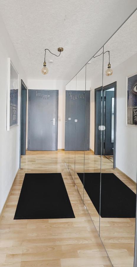 Apartment Alt *